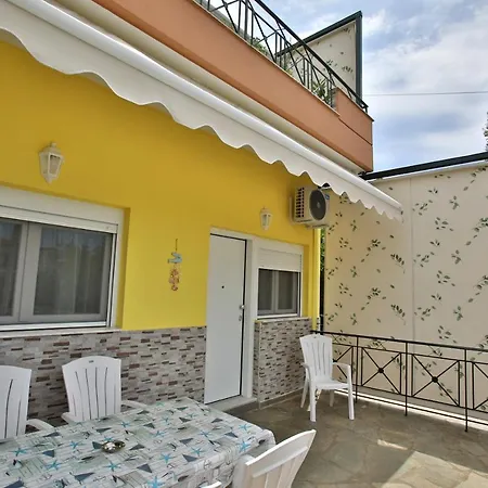 Apartment Pavlidis *
