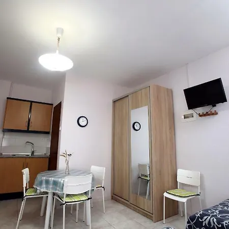 Apartment Pavlidis