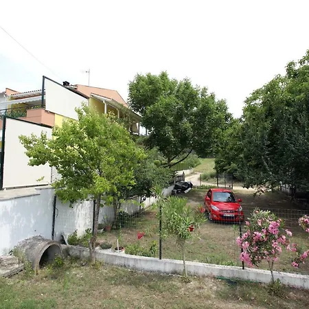 Pavlidis Apartment