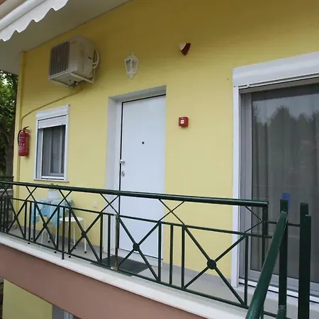 Pavlidis Apartment Siviri
