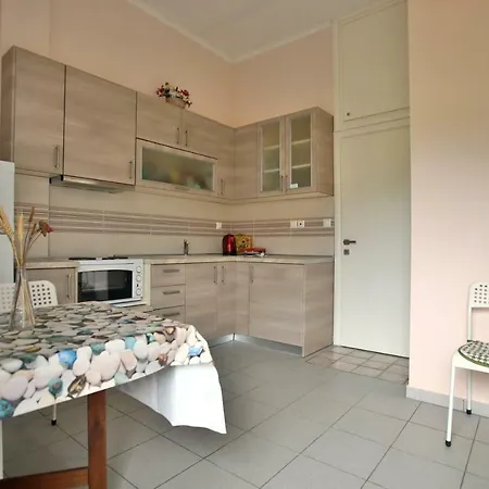 Apartment Pavlidis