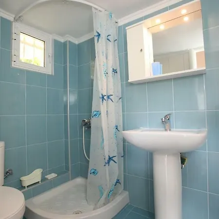 Pavlidis Apartment