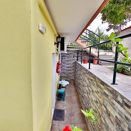 Pavlidis Apartment *